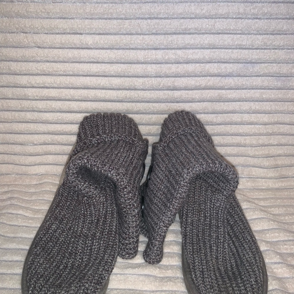 Ugg women’s Australia classic Cardy knit boots